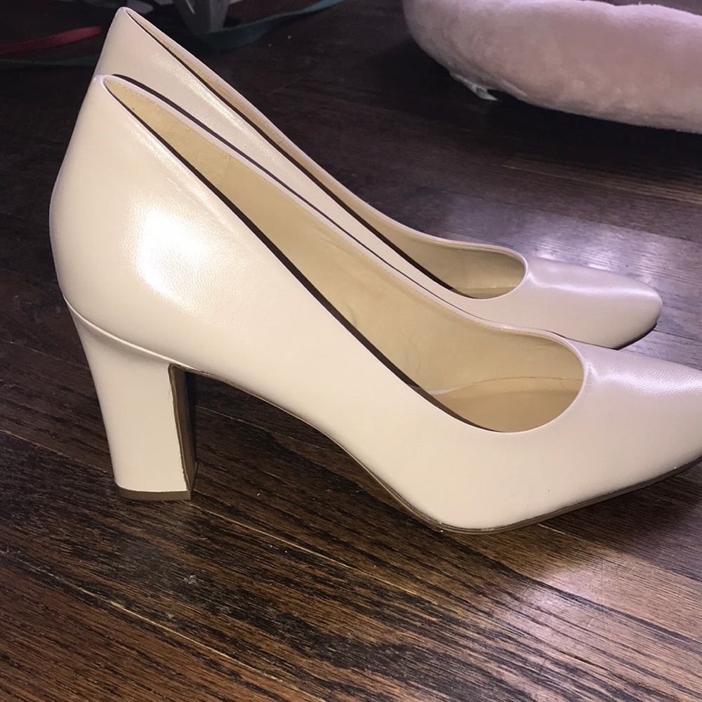 NWT Naturalizer SIZE 12 Gloria Pump